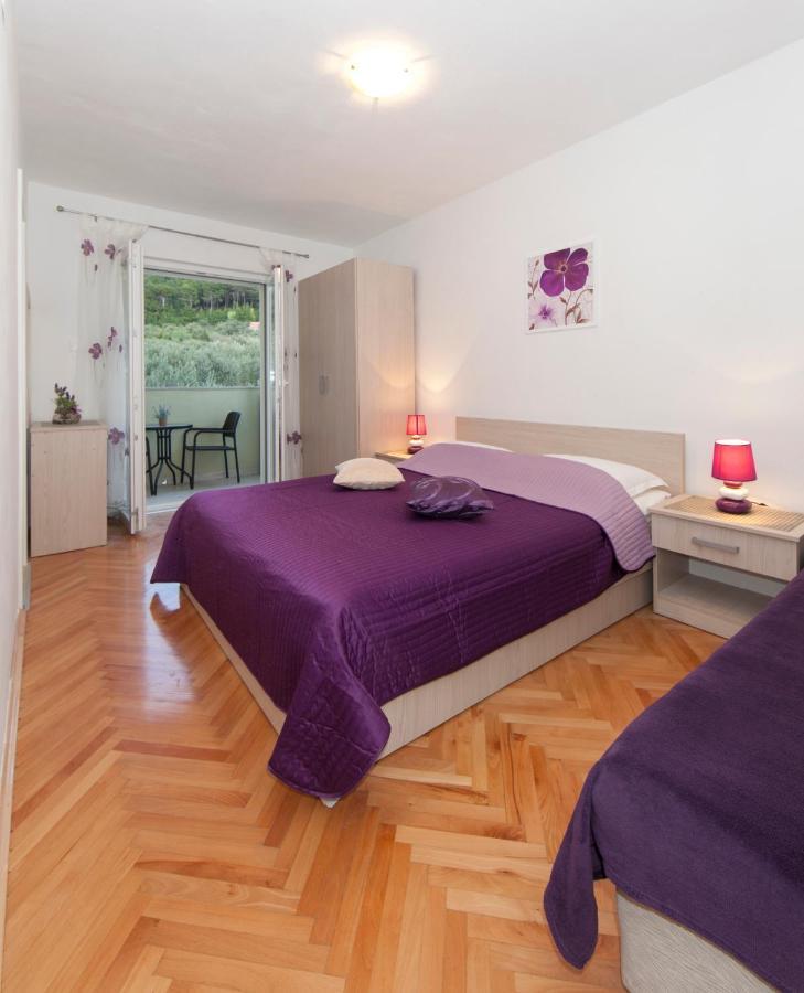 Apartmani Iva Tučepi Zewnętrze zdjęcie