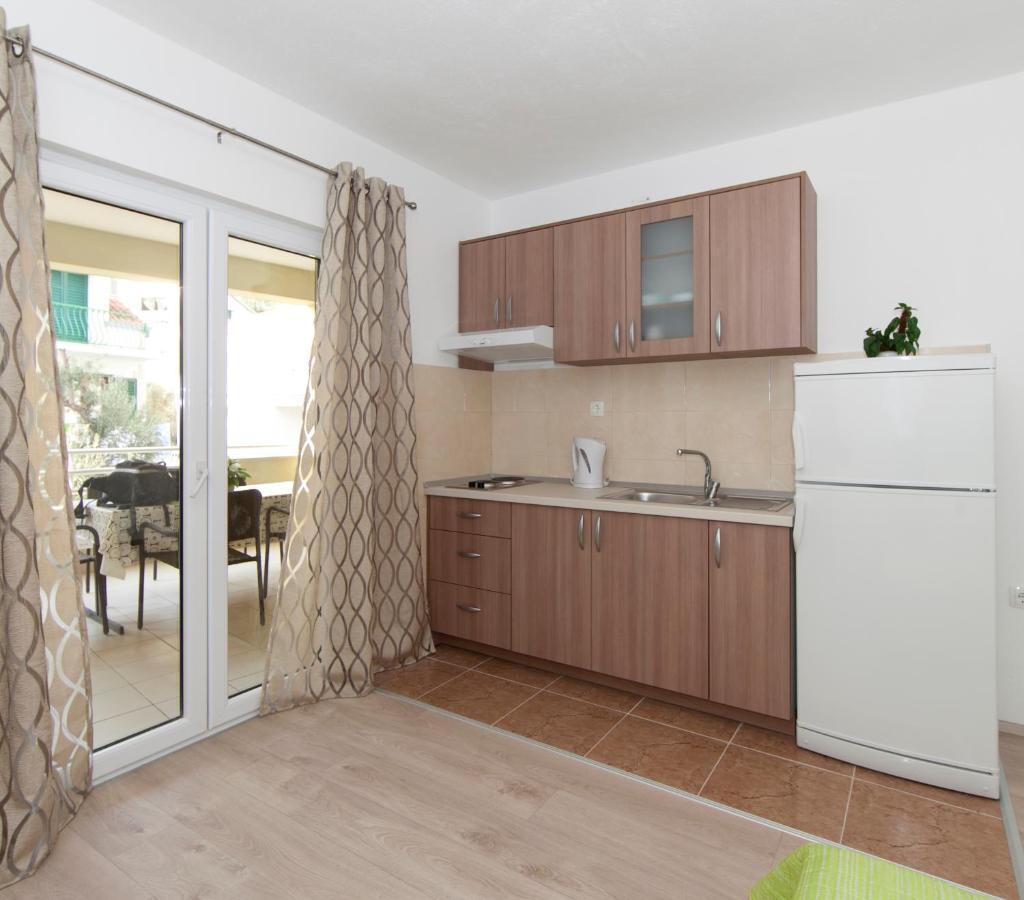 Apartmani Iva Tučepi Zewnętrze zdjęcie