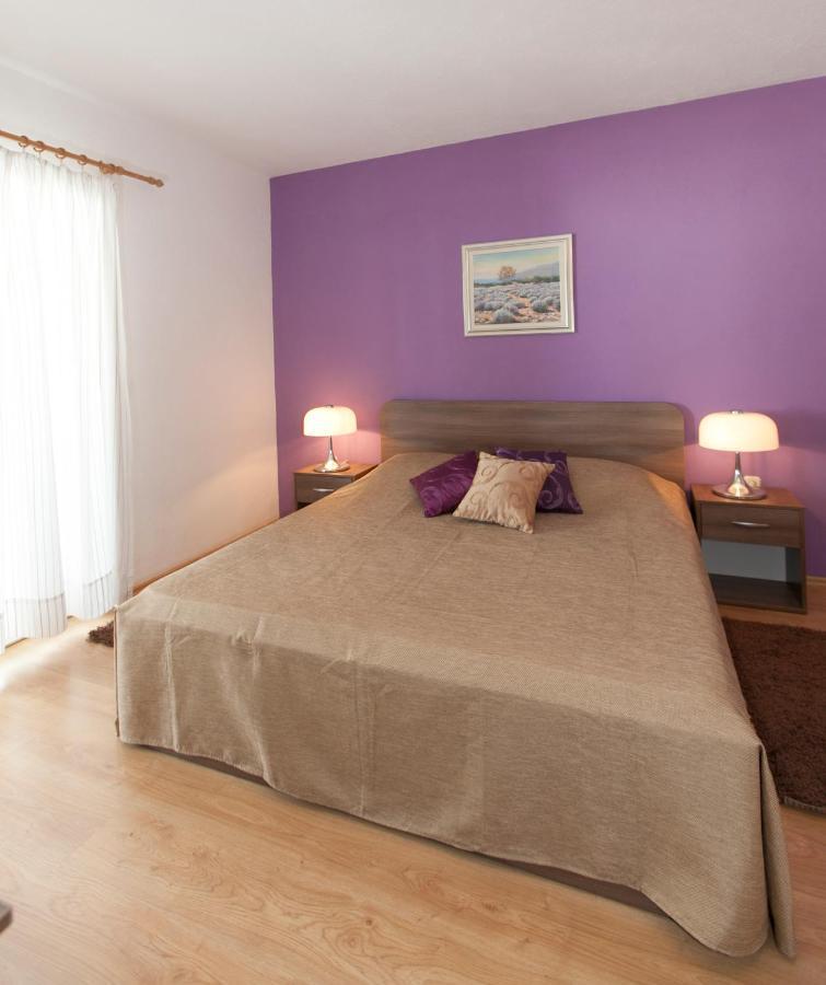 Apartmani Iva Tučepi Zewnętrze zdjęcie