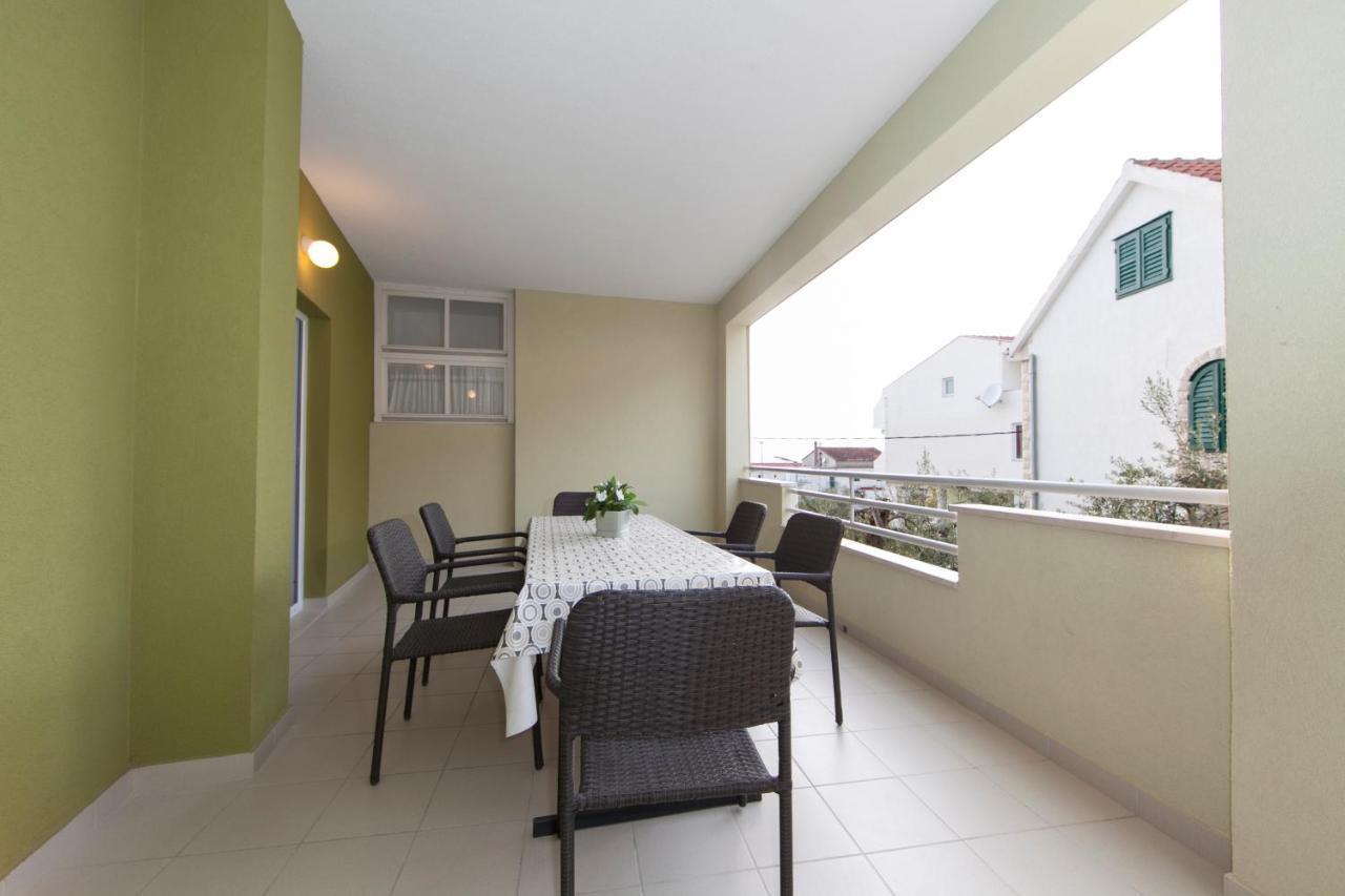 Apartmani Iva Tučepi Zewnętrze zdjęcie