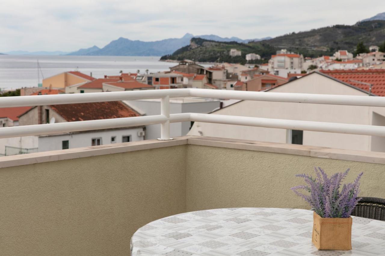 Apartmani Iva Tučepi Zewnętrze zdjęcie