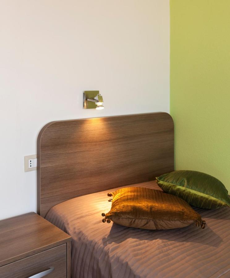 Apartmani Iva Tučepi Zewnętrze zdjęcie