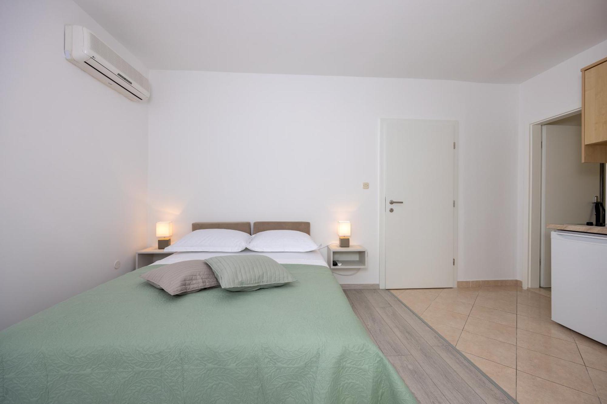 Apartmani Iva Tučepi Zewnętrze zdjęcie